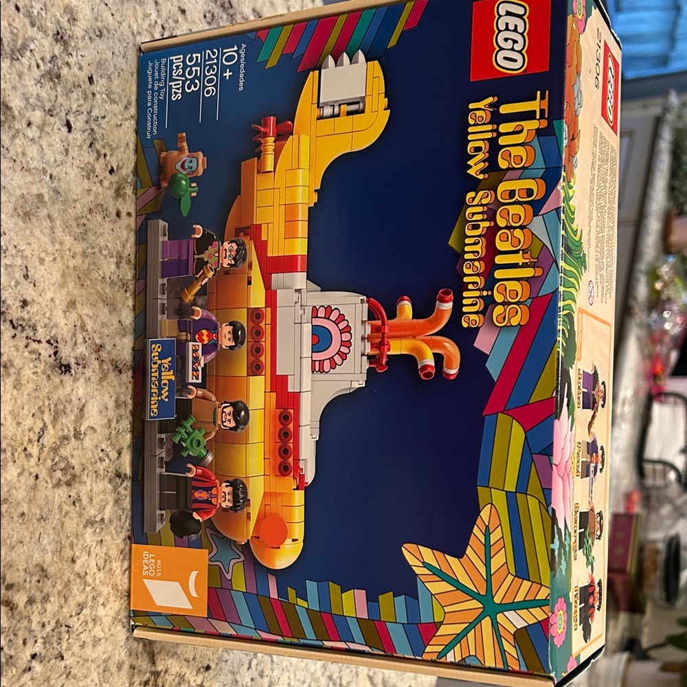 LEGO The Beatles Yellow Submarine Set